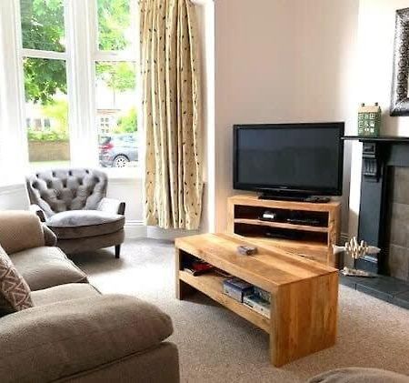 Jackson Landing - Spacious House With Central Location 파일리 외부 사진