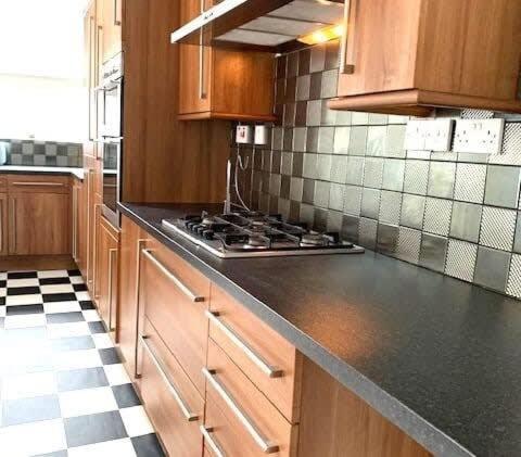 Jackson Landing - Spacious House With Central Location 파일리 외부 사진